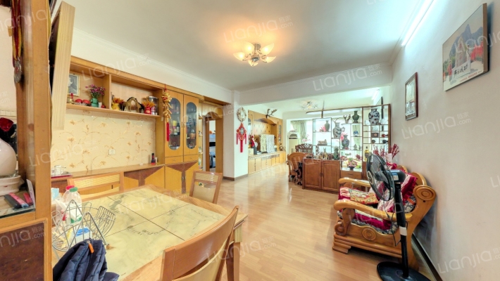 艺丰大厦二手房实景图