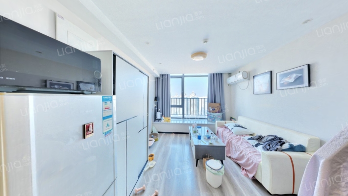 鲁商凤凰广场二期二手房实景图