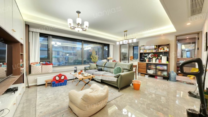 星翠芳华府二手房实景图