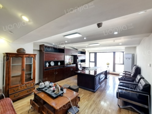 整租·保利中心 1室1厅 东南