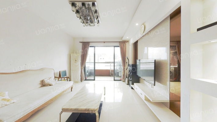 泓都名邸二手房实景图