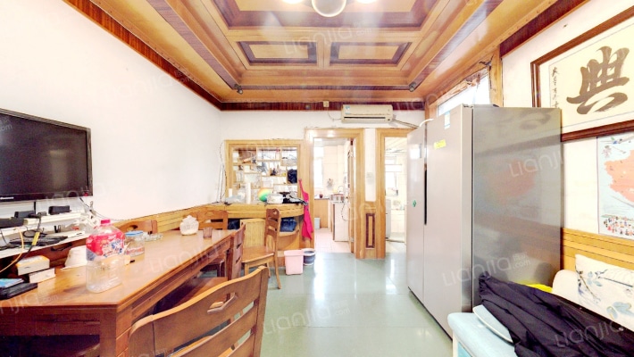 太湖商荣弄二手房实景图