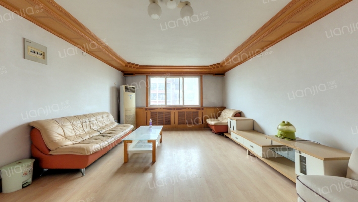 胶州市郑州东路小区二手房实景图