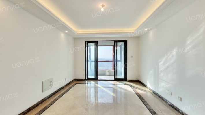 万科金域蓝湾一期二手房实景图