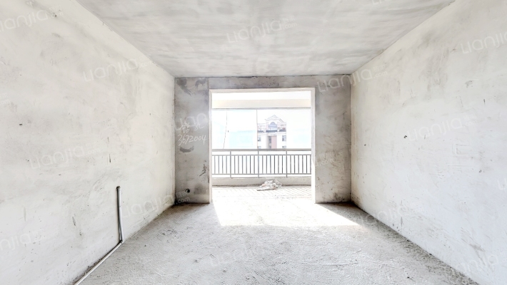 万佳凯旋城二手房实景图