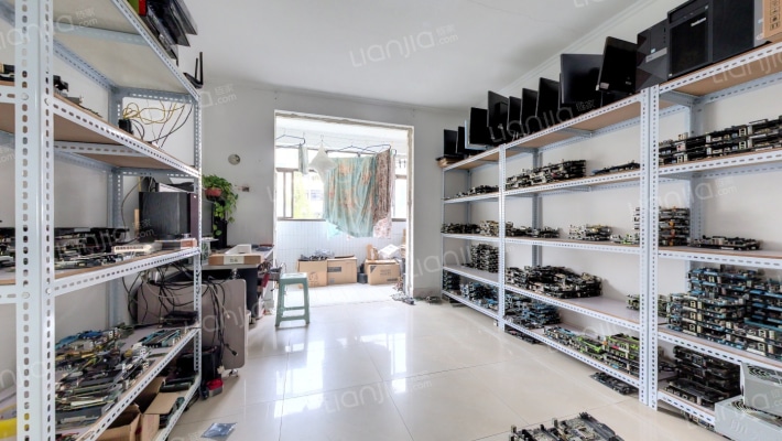 金实小区·秋实园二手房实景图