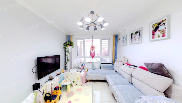 朗明居二手房实景图