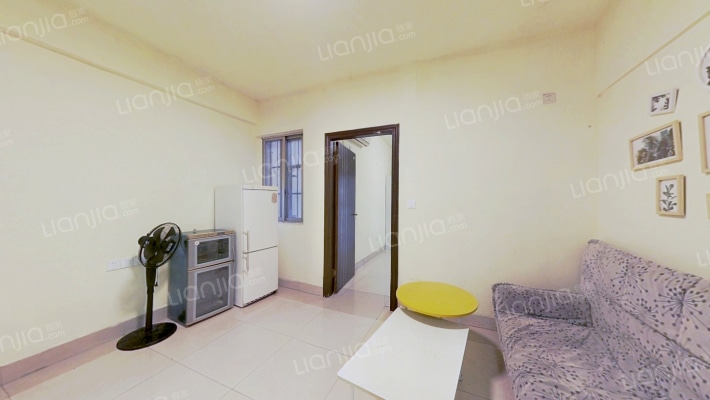 鑫利华商厦A区二手房实景图