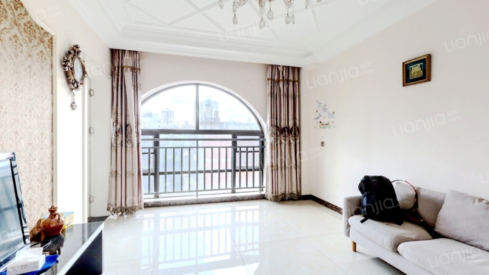 英茂华府二手房实景图