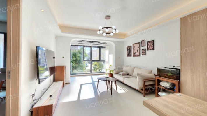 九龙仓逅湾雅苑二手房实景图