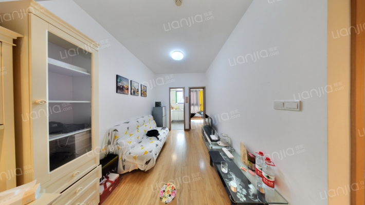 卓越中寰二手房实景图