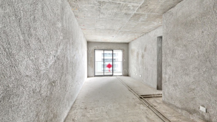 绿地东海岸三期海悦豪苑二手房实景图