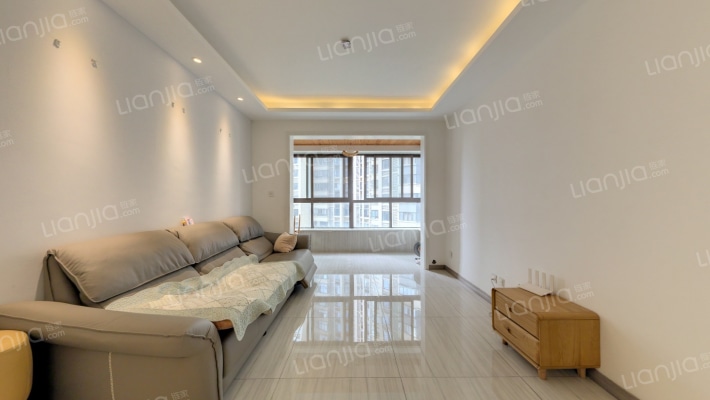 泛悦城市广场二手房实景图