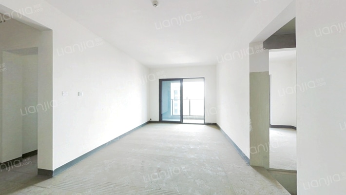 公园大道箐澜二组团二手房实景图