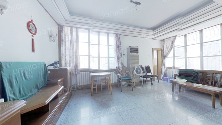 省电社区二手房实景图