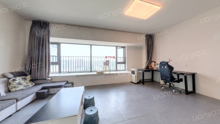 戛纳湾金棕榈二手房实景图