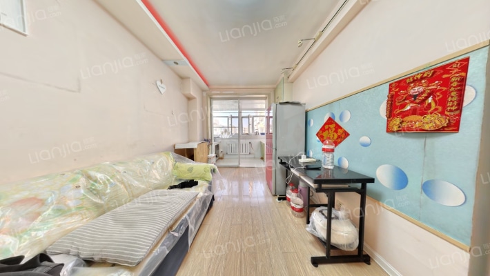 保工怡园二手房实景图