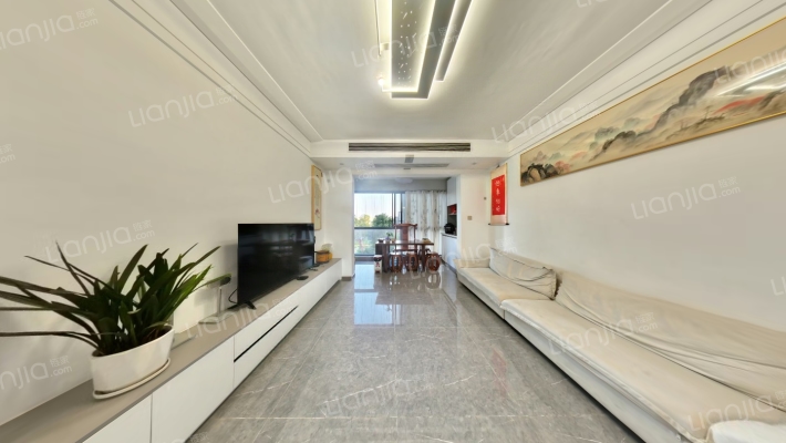 港龙滨江公园二手房实景图