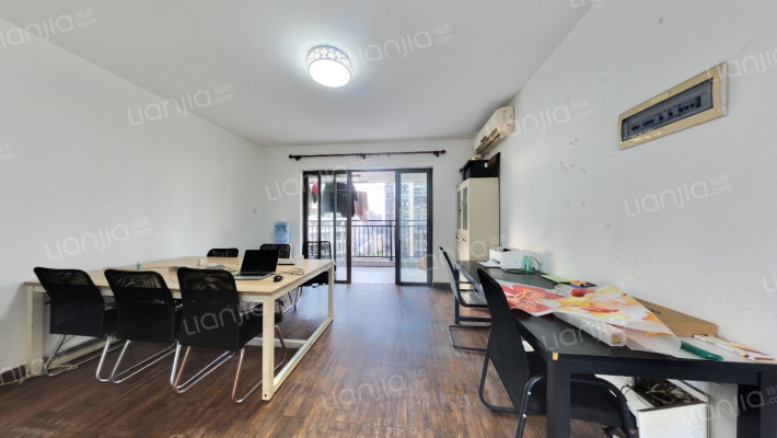 和成世纪名园二手房实景图