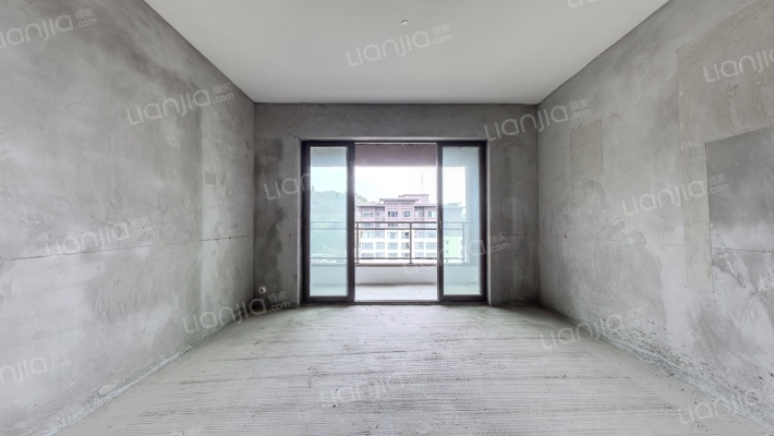 天生天城B区二手房实景图