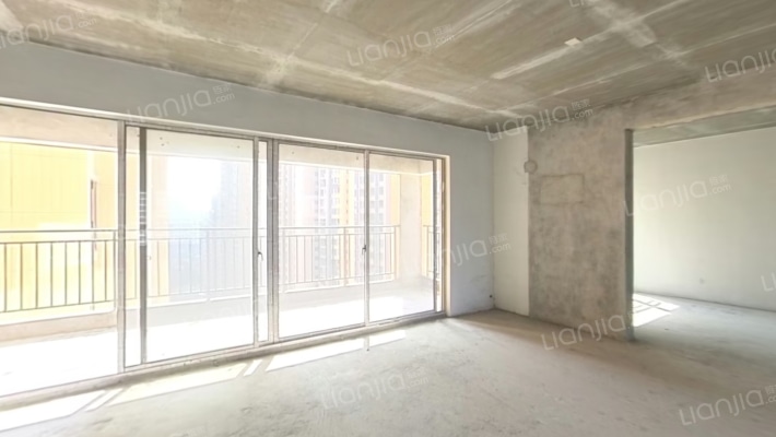 银泰红城八期二手房实景图