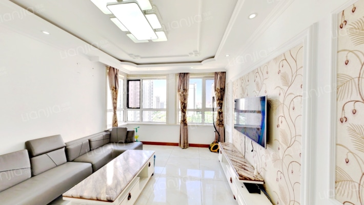 万豪城二手房实景图