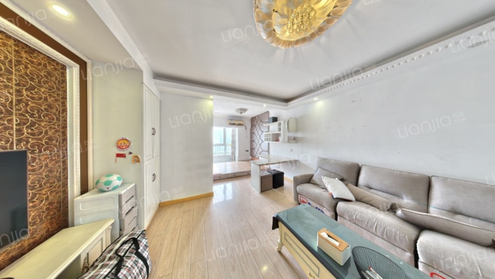 先锋东外滩二手房实景图