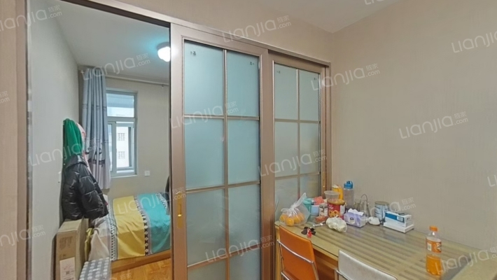 向阳路19号院二手房实景图