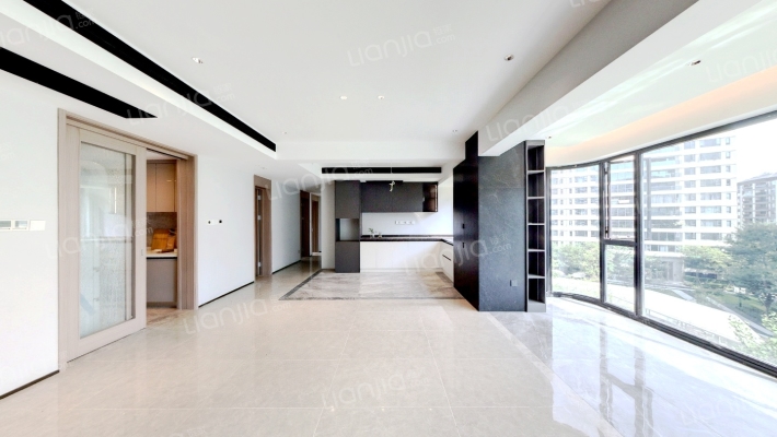 江山云出云峰二手房实景图