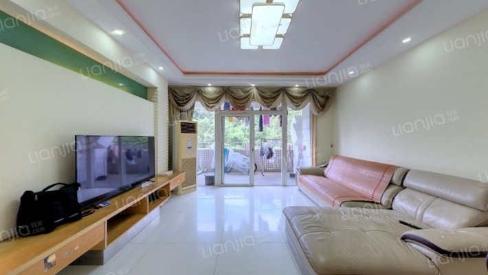 翡翠山湖二手房实景图