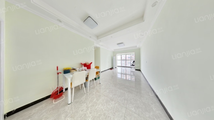 华宇天府花城二期二手房实景图