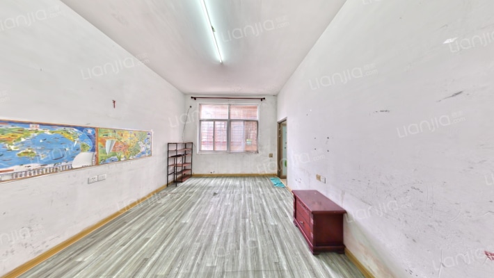 清航街二手房实景图