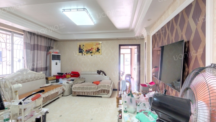 滨江中心小区二手房实景图