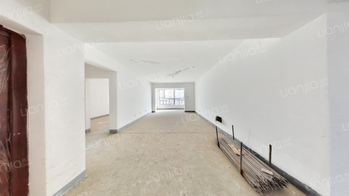 南河庭院二手房实景图