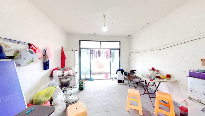 华齐小区二手房实景图