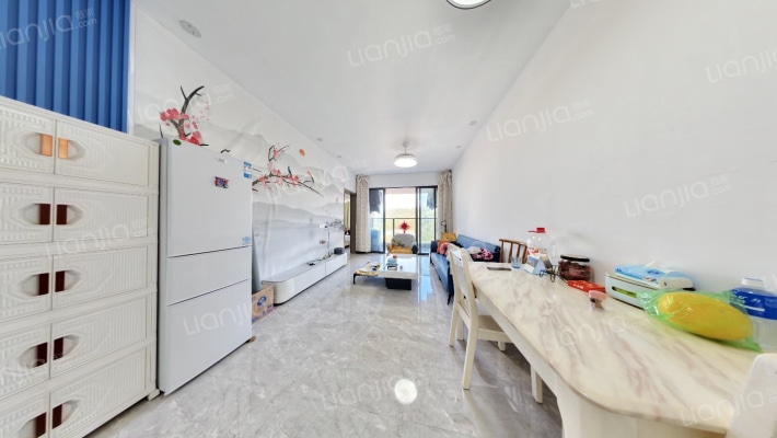 领峰杰筑二手房实景图