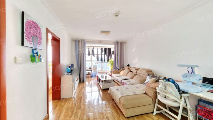 泽润天域二手房实景图