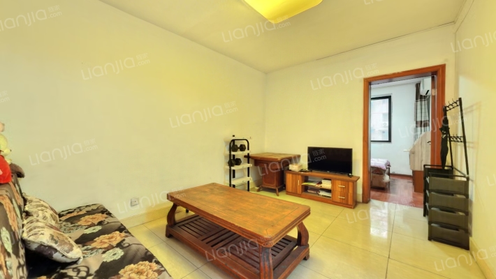 罗家碾街157号二手房实景图