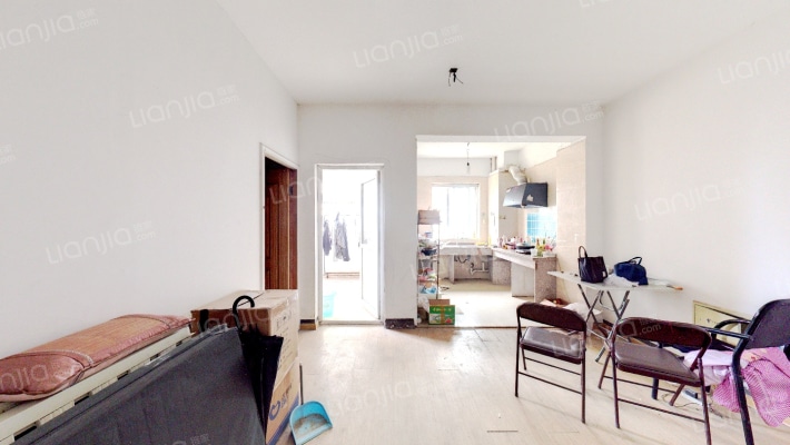 龙浦锦苑二手房实景图