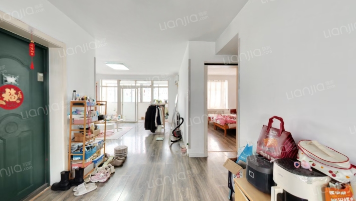 弘信家园二手房实景图