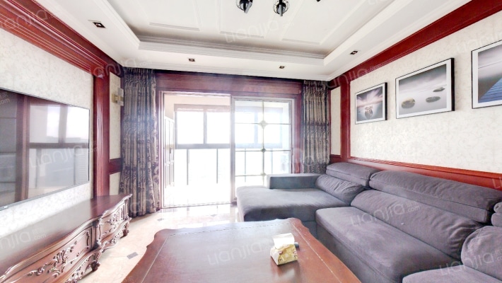 万达广场西区二手房实景图