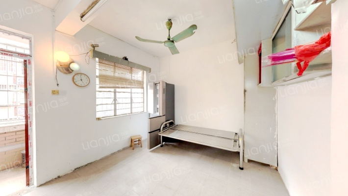 广船宿舍二手房实景图