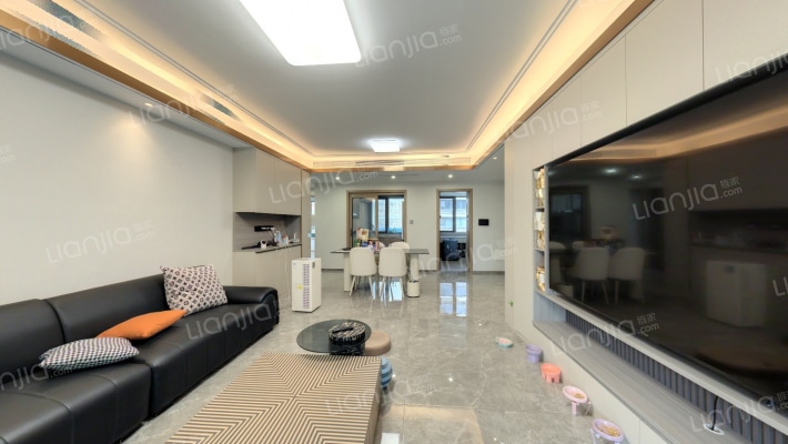 万兴湖山间二手房实景图