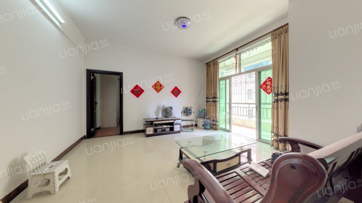 怡翠苑二手房实景图