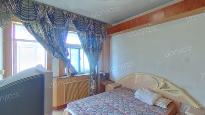 五十亩地二手房实景图