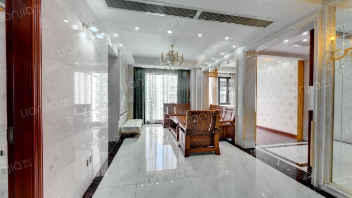 澳城1618二期二手房实景图