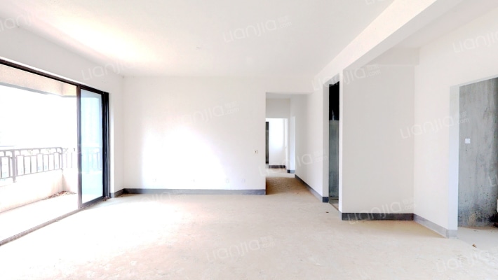 绿地国际博览城二期珑玺二手房实景图