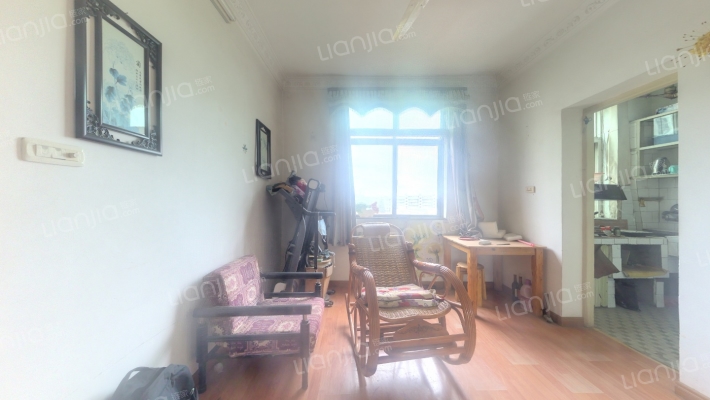 化原宿舍二手房实景图