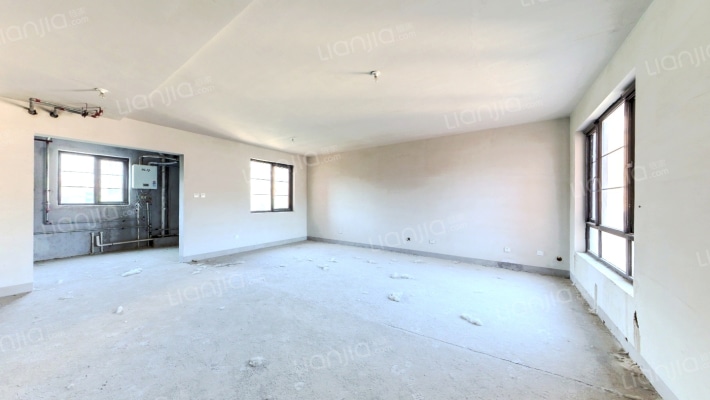 孔雀城六期叠翠园二手房实景图