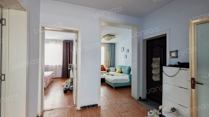 钟楼北街4号院二手房实景图